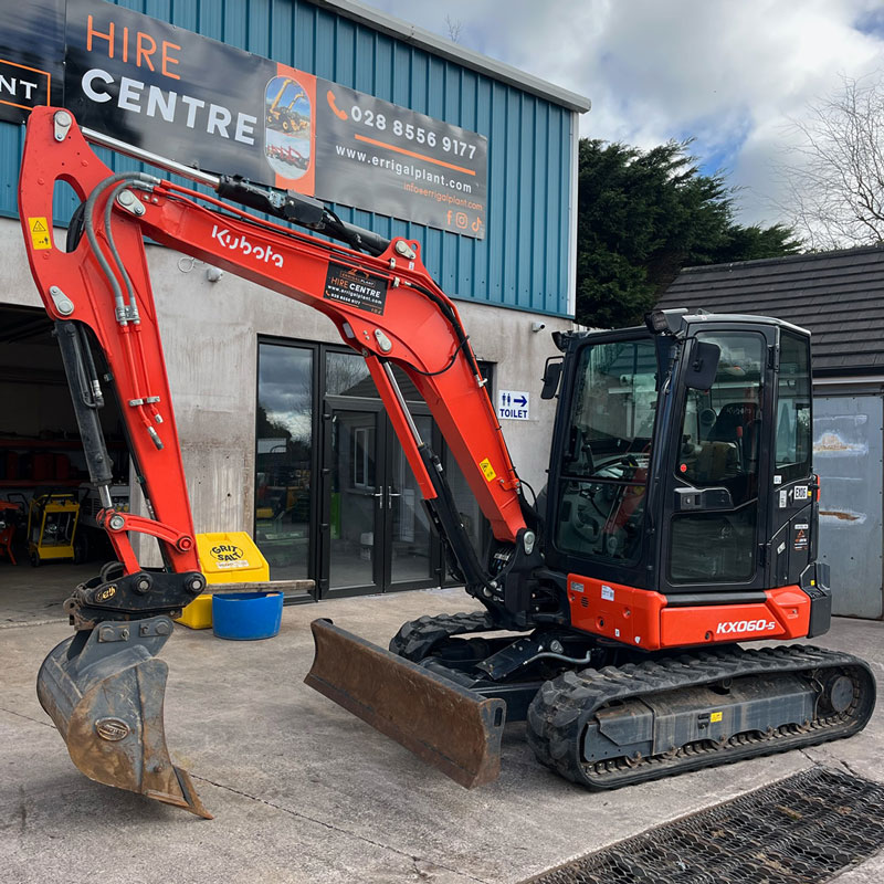 6 Tonne Excavator